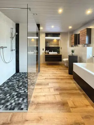 Küche/Küchenzeile in der Unterkunft Ferienhaus Am Hang, Sky-Entertainment, DAZN, Carport, alles Barrierefrei