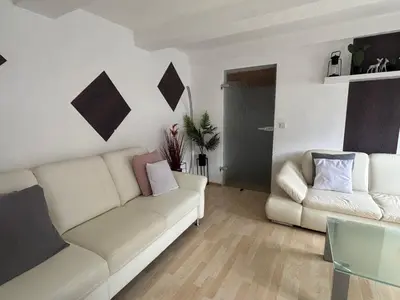 Ein Sitzbereich in der Unterkunft Ferienwohnung Beckmann