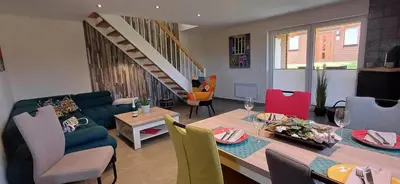 Ein Sitzbereich in der Unterkunft Premiumferienhaus Bhakti