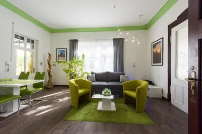 Ein Sitzbereich in der Unterkunft Ferienwohnung König