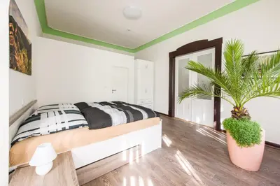 Ein Bett oder Betten in einem Zimmer der Unterkunft Ferienwohnung König
