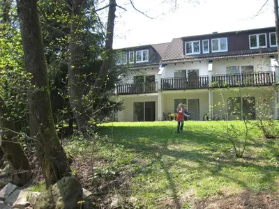 Ein Garten an der Unterkunft Ferienwohnung am Wurmberg 4