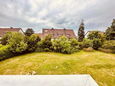 Ein Garten an der Unterkunft Ferienwohnung Kaiserglück