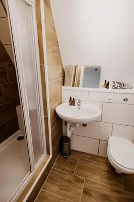Ein Badezimmer in der Unterkunft Holiday Home Hexenhaus im Harz by Interhome