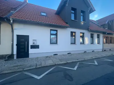 Das Gebäude in dem sich die Ferienwohnung befindet
