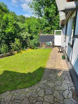 Ein Garten an der Unterkunft Ferienwohnungen Lindemann