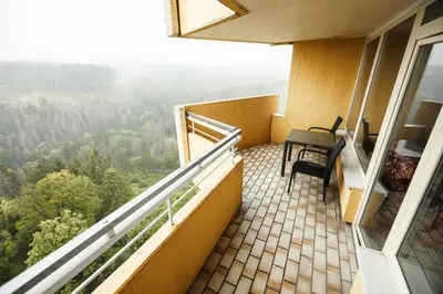Ein Balkon oder eine Terrasse in der Unterkunft Harzherz, im Harz, mit Schwimmbad und Sauna