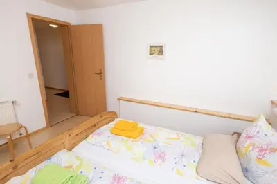 Ein Bett oder Betten in einem Zimmer der Unterkunft Ferienwohnung Nexö, 45 qm, 1 Schlafzimmer N5