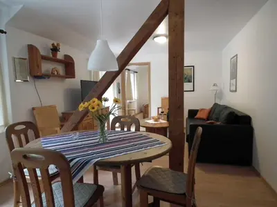 Ein Sitzbereich in der Unterkunft Ferienwohnung Nexö, 45 qm, 1 Schlafzimmer N6