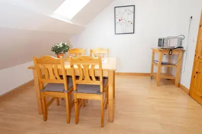 Küche/Küchenzeile in der Unterkunft Ferienwohnung Forsthaus am Brocken, 40 qm, 1 Schlafzimmer F8