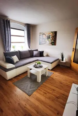 Ein Sitzbereich in der Unterkunft Ferienwohnung im Starenweg