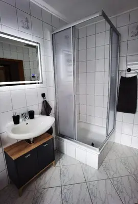 Ein Badezimmer in der Unterkunft Ferienwohnung im Starenweg