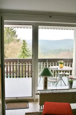 Ein allgemeiner Bergblick oder ein Berglick von der Ferienwohnung aus