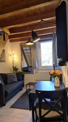 Ein Sitzbereich in der Unterkunft Berg-Büdchen - schnuckelige Maisonette-FeWo - gemütlich und günstig