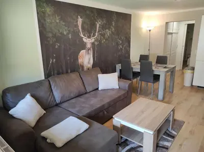 Ein Sitzbereich in der Unterkunft Gästehaus Harzklause 1
