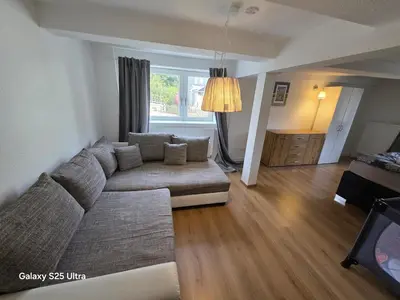 Ein Sitzbereich in der Unterkunft MaiFerien Harz - Haus Silberquelle - bis 14 Personen