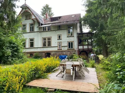 Ein Garten an der Unterkunft Haus Susemihl