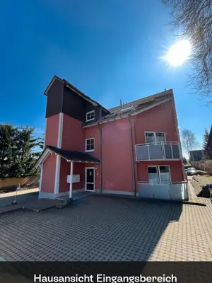 Das Gebäude in dem sich die Ferienwohnung befindet