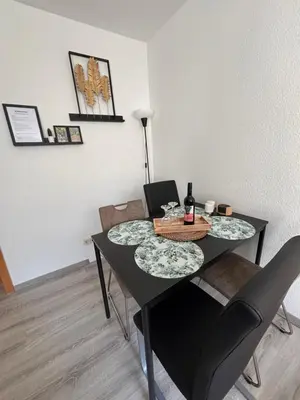 Ein Sitzbereich in der Unterkunft FeWo „Am Kanonenberg“