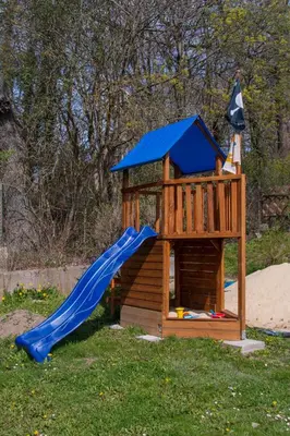 Ein Kinderspielbereich in der Unterkunft Natur Pur Ferienhaus Falkenhagen