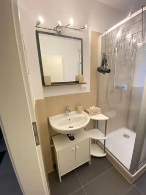 Ein Badezimmer in der Unterkunft Harzperle 2 II zentrales 3 Zi Apartment II Familien
