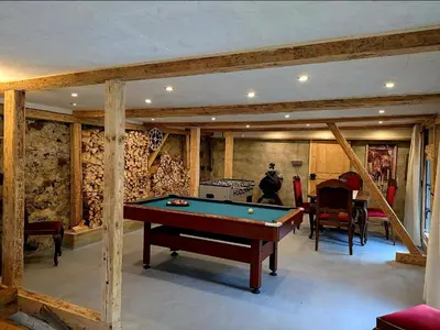 Ein Billardtisch in der Unterkunft Ferienwohnungen im Kreuztal