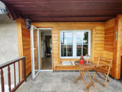Ein Balkon oder eine Terrasse in der Unterkunft Ferienhaus Hans