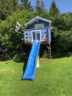 Ein Kinderspielbereich in der Unterkunft Harzquerbahnblick