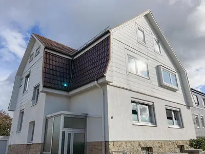 Das Gebäude in dem sich die Ferienwohnung befindet