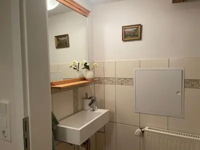Ein Badezimmer in der Unterkunft Mittelalterdomizil mit Balkon und Parkplätzen