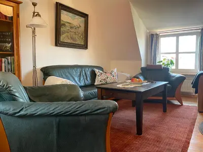 Ein Sitzbereich in der Unterkunft Mittelalterdomizil mit Balkon und Parkplätzen