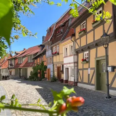 Mittelalterdomizil mit Balkon und Parkplätzen