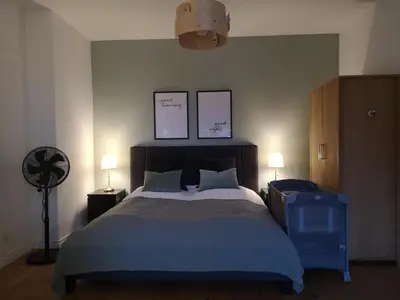 Ein Bett oder Betten in einem Zimmer der Unterkunft Bergliebe