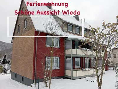 Das Gebäude in dem sich die Ferienwohnung befindet