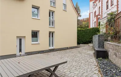 Das Gebäude in dem sich die Ferienwohnung befindet