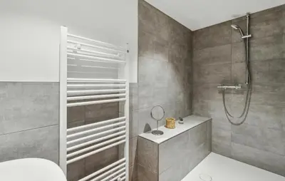 Ein Badezimmer in der Unterkunft Beautiful Apartment In St Andreasberg