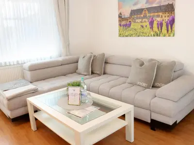 Ein Sitzbereich in der Unterkunft Heimat Goslar Apartments “Zur Kaiserpfalz“