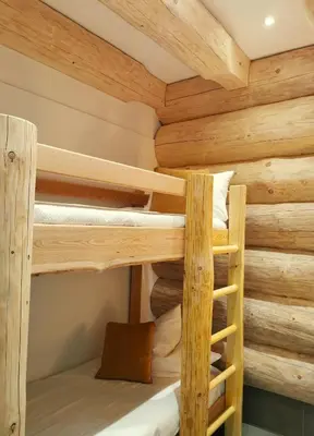 Ein Etagenbett oder Etagenbetten in einem Zimmer der Unterkunft DAS Chalet mit Schlossblick in Wernigerode