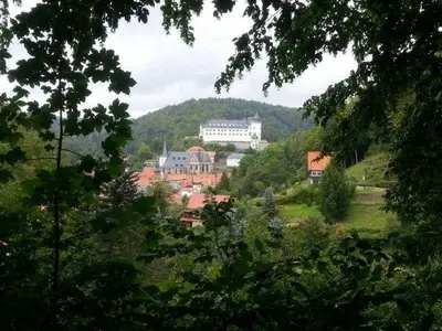 Ein allgemeiner Bergblick oder ein Berglick von der Ferienwohnung aus