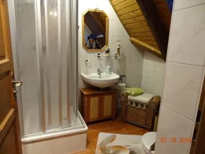 Ein Badezimmer in der Unterkunft Ferienwohnungen im Fachwerkhaus