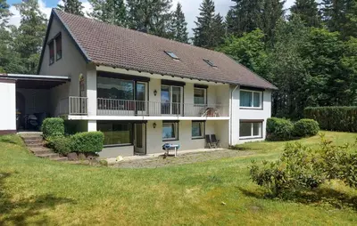 Das Gebäude in dem sich die Ferienwohnung befindet