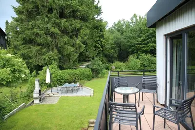 Ein Garten an der Unterkunft Fichtenrauschen
