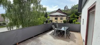 Das Gebäude in dem sich die Ferienwohnung befindet