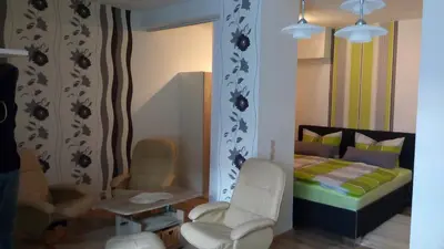 Ein Bett oder Betten in einem Zimmer der Unterkunft Apartment Halmis FeWo WR