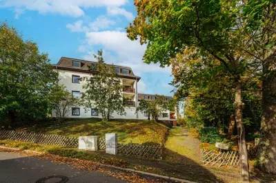 Ein Garten an der Unterkunft FeWo Fuchsbau in ruhiger Lage am Jermerstein