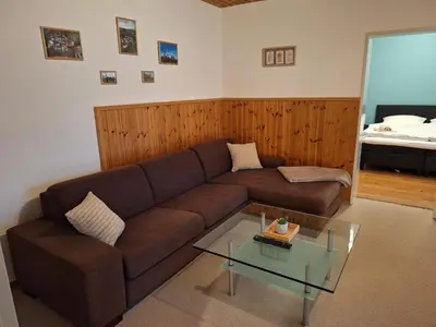 Ein Bett oder Betten in einem Zimmer der Unterkunft FeWo Berg-Domizil Bad Harzburg mit eigenem Fahrradkeller und Parkplatz, inklusive Bettwäsche und Handtüchern