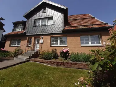 Das Gebäude in dem sich die Ferienwohnung befindet