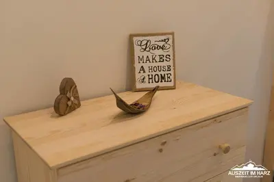 Ein Zertifikat, Auszeichnung, Logo oder anderes Dokument, das in der Unterkunft Auszeit-im-Harz Haus 2 Wohnung 3 ausgestellt ist