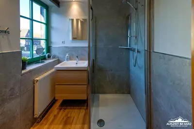 Ein Badezimmer in der Unterkunft Auszeit-im-Harz Haus 5 Wohnung 21