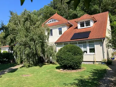 Ein Garten an der Unterkunft Apartment Haus Brüchert